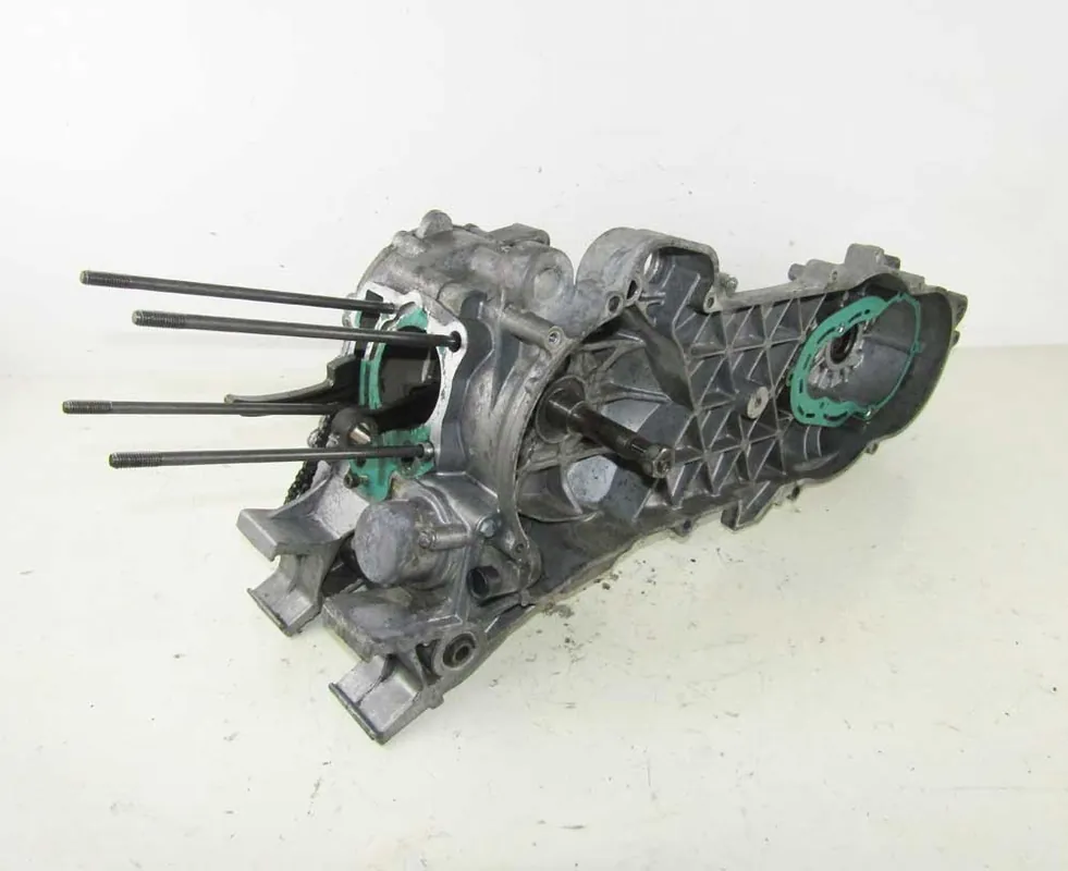 Quantità Limitata Coppia Carter Motore con Albero e Volano PEUGEOT GEOPOLIS GEO 125 RS 2006 - 2012