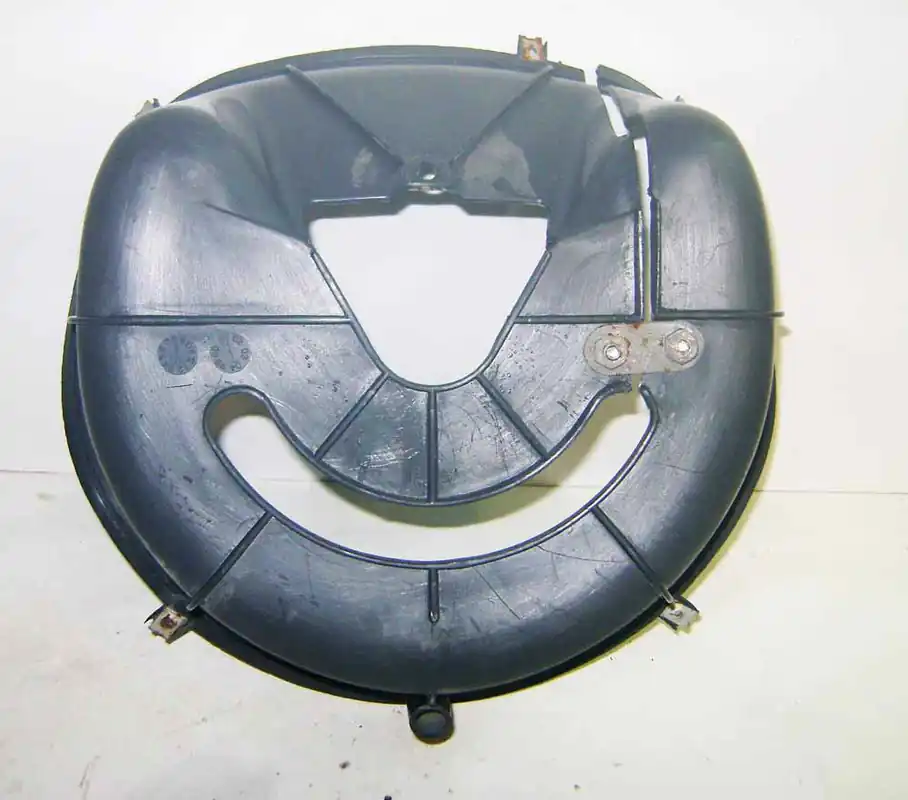 Parafango Forcella Malaguti Madison 125 150 180 250 1999 - 2002 Economico