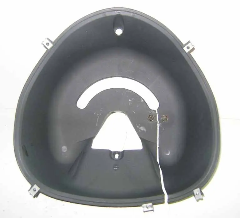 Ordina Subito Parafango Interno Forcella Malaguti Madison 125 150 180 250 1999 - 2002