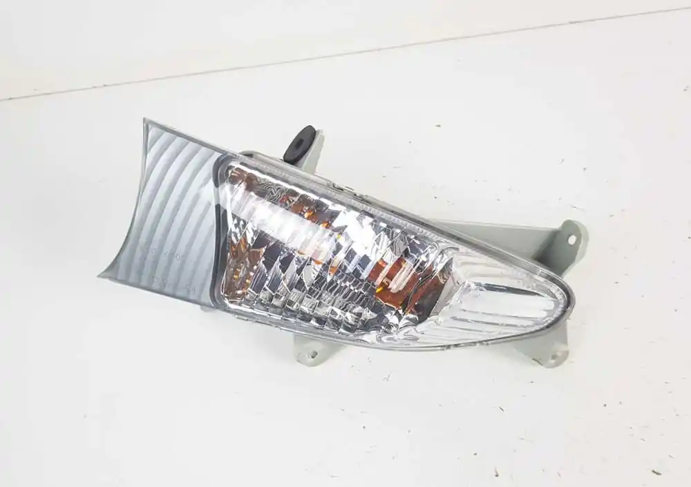 Freccia Anteriore Destra SUZUKI BURGMAN UH 125 200 2006 - 2012 Ultimissimo Modello