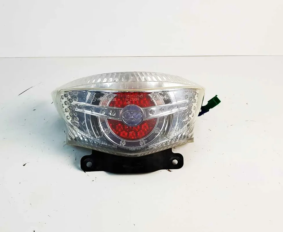 Offerta Speciale Fanale Posteriore KYMCO PEOPLE 125 200 S DT 2005 - 2007 BA40
