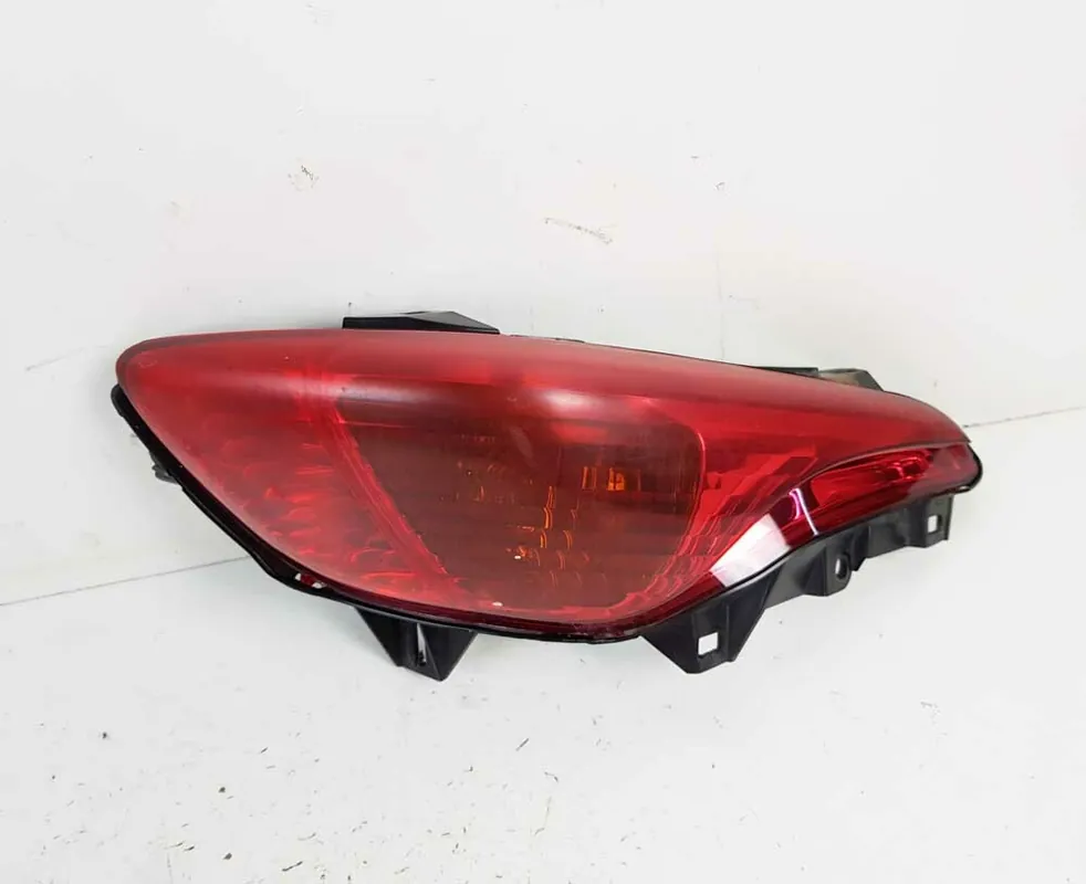 A Buon Prezzo Fanale Posteriore Destro HONDA FORZA 250 NSS250 2005 2006 2007