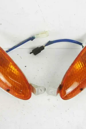 Consegna Rapida Lampeggiatori - Coppia di Frecce Anteriori KYMCO DINK LX 125 150 1998 - 2000