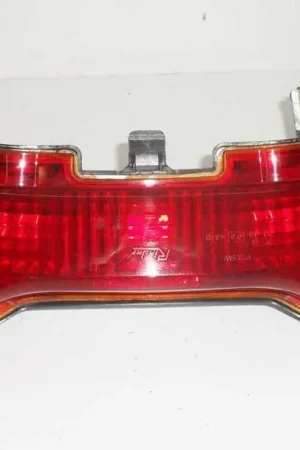 Acquista Ora Fanale Posteriore con Frecce Suzuki Burgman UH 125 150 2003 - 2006