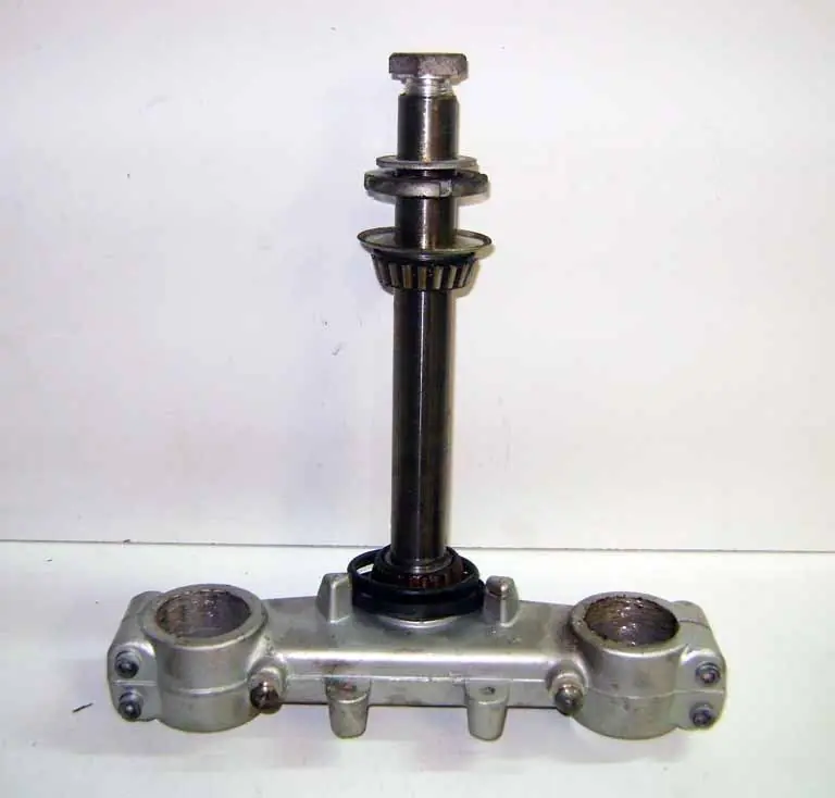 Piastra Inferiore Forcella Cagiva W12 350 W 12 Offerta Lampo