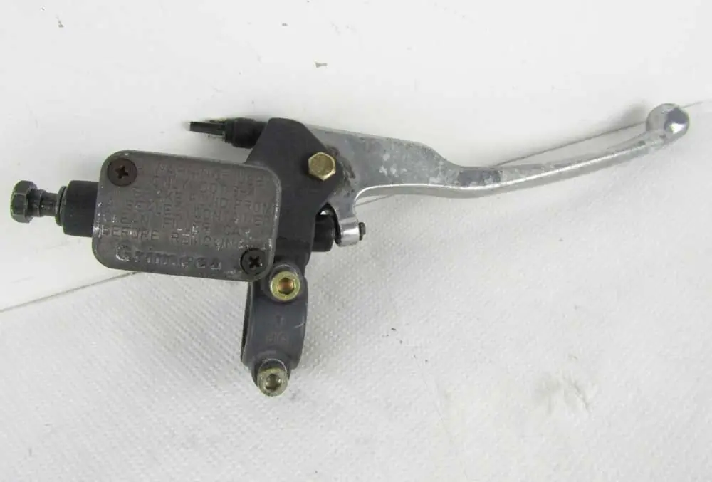 Pompa Freno Anteriore Aprilia Leonardo 250 2002 - 2004 Consegna Rapida