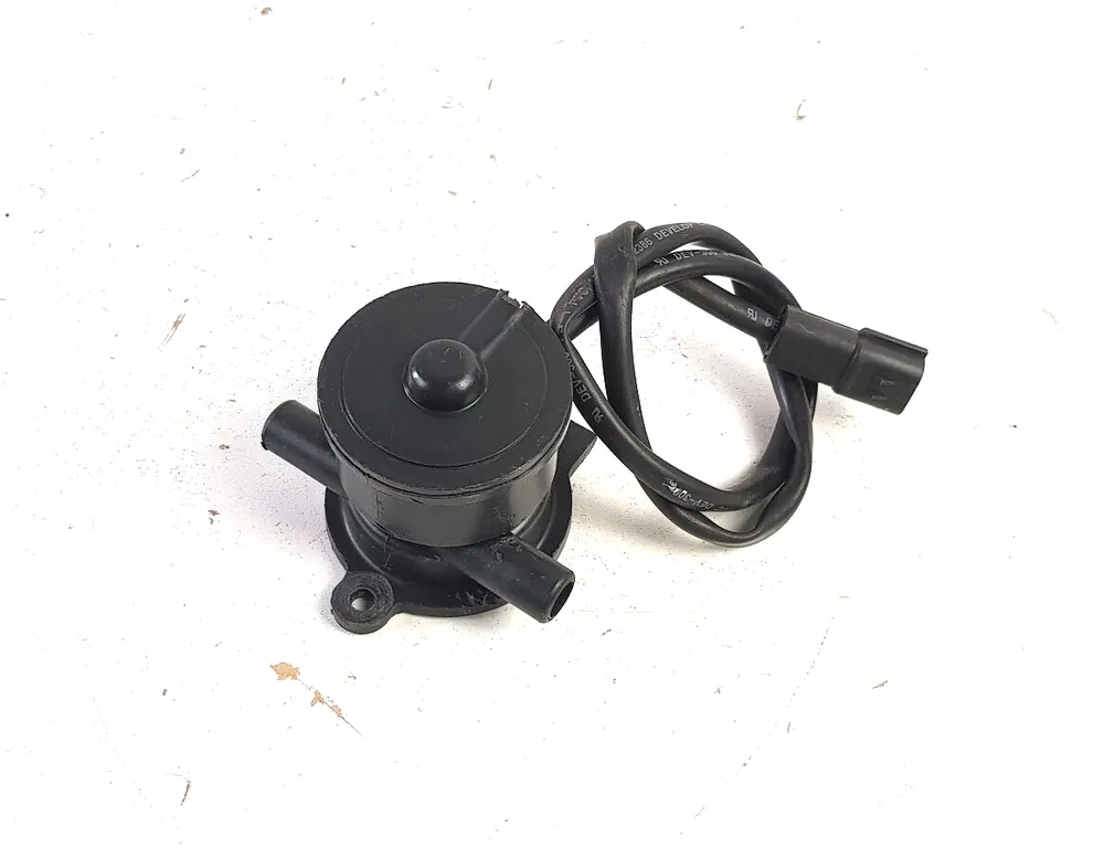 Valvola Controllo Aria TRIUMPH SPEED TRIPLE 955 i 2002 2003 2004 Prezzo Basso