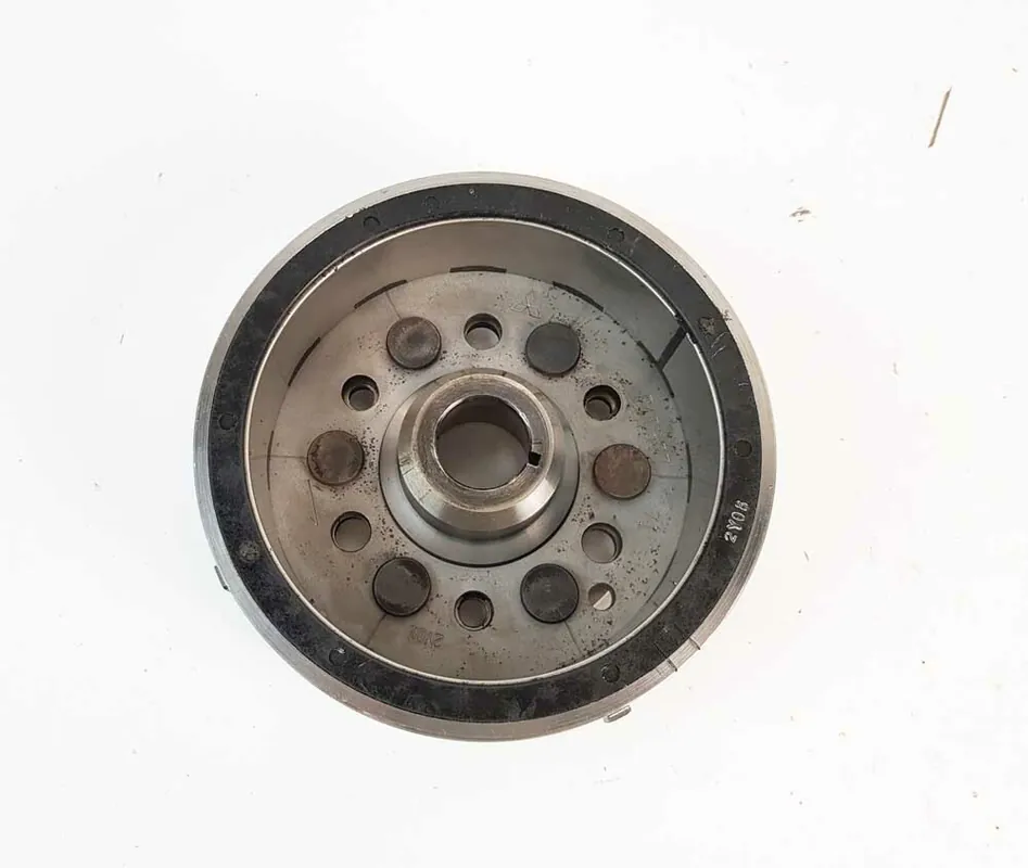 A Buon Prezzo Rotore Volano Originale YAMAHA FZS 600 FAZER FZS600 2002 2003