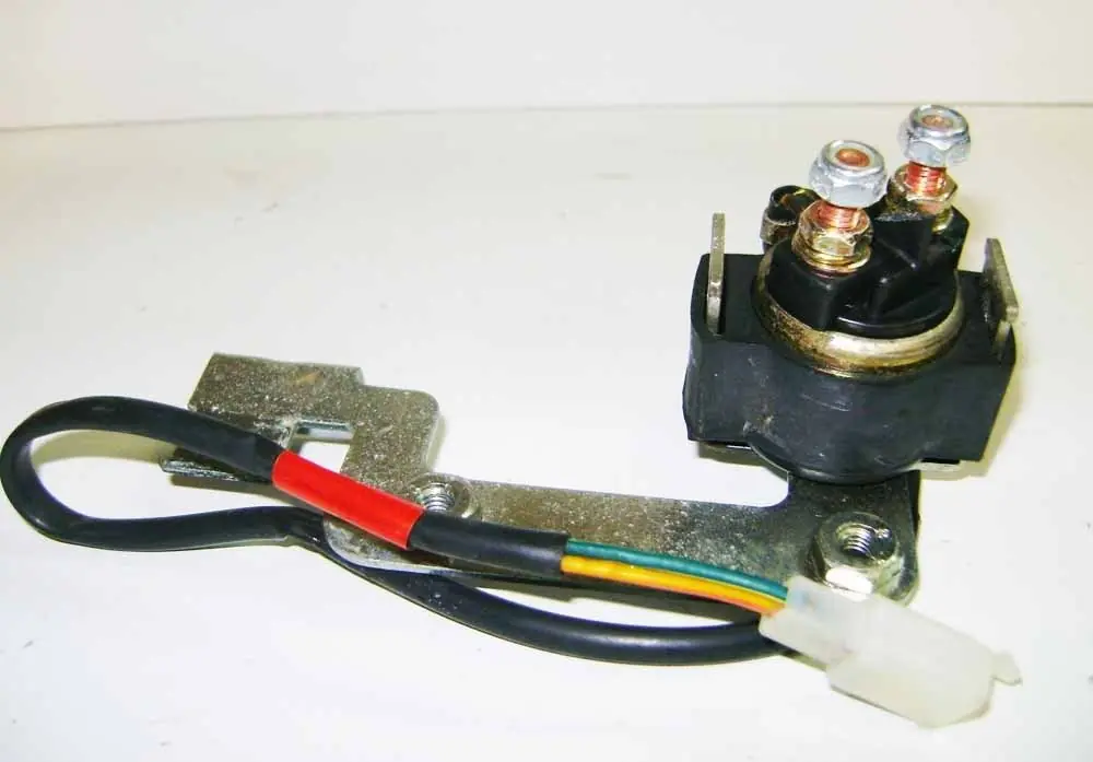 RelÈ Avviamento Malaguti F18 Warrior 125 150 2000 2001 Sconto