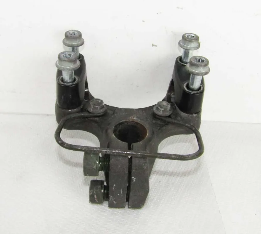 Esclusivo Supporto Manubrio Suzuki Burgman K3 250 400 2003 2006