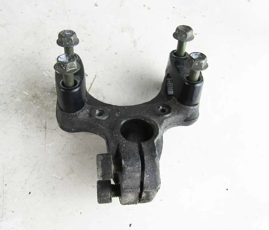 Scelto Dai Clienti Piastra Supporto Manubrio Suzuki Burgman 400 AN 1998 > 2000