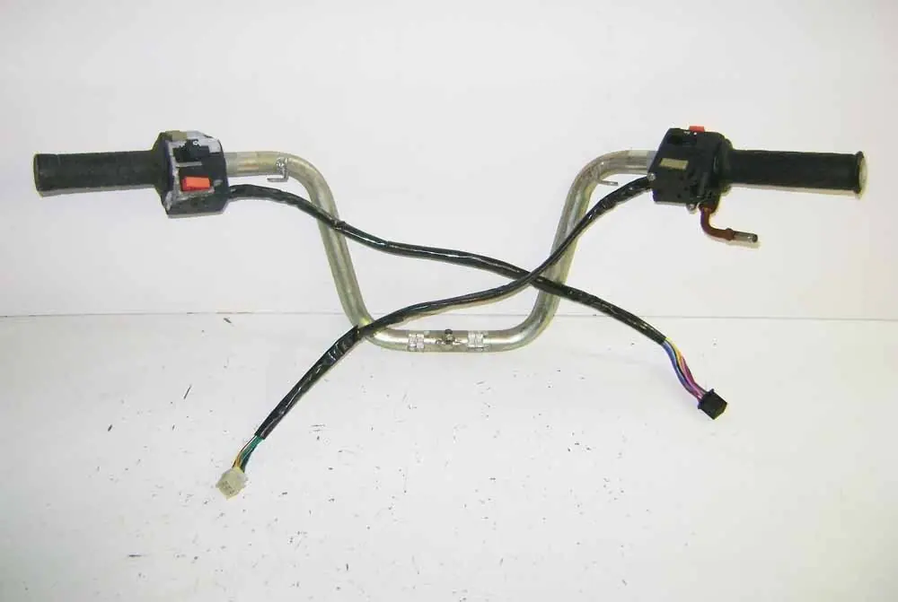 Novità Manubrio Geely JL 150 serie LC152FM Motore GY6