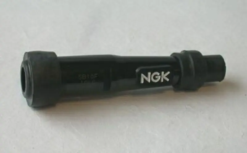 Cappello per candela NGK - SD10F Quantità Limitata