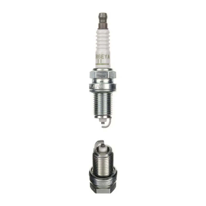 NGK BKR6EYA-11 Candela di accensione Spedizione Espresso